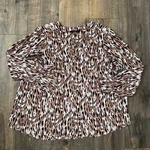 NWT Tahari Womens  Sz 1X/TG Top Animal Print Shirt Long Sleeve Work Casual